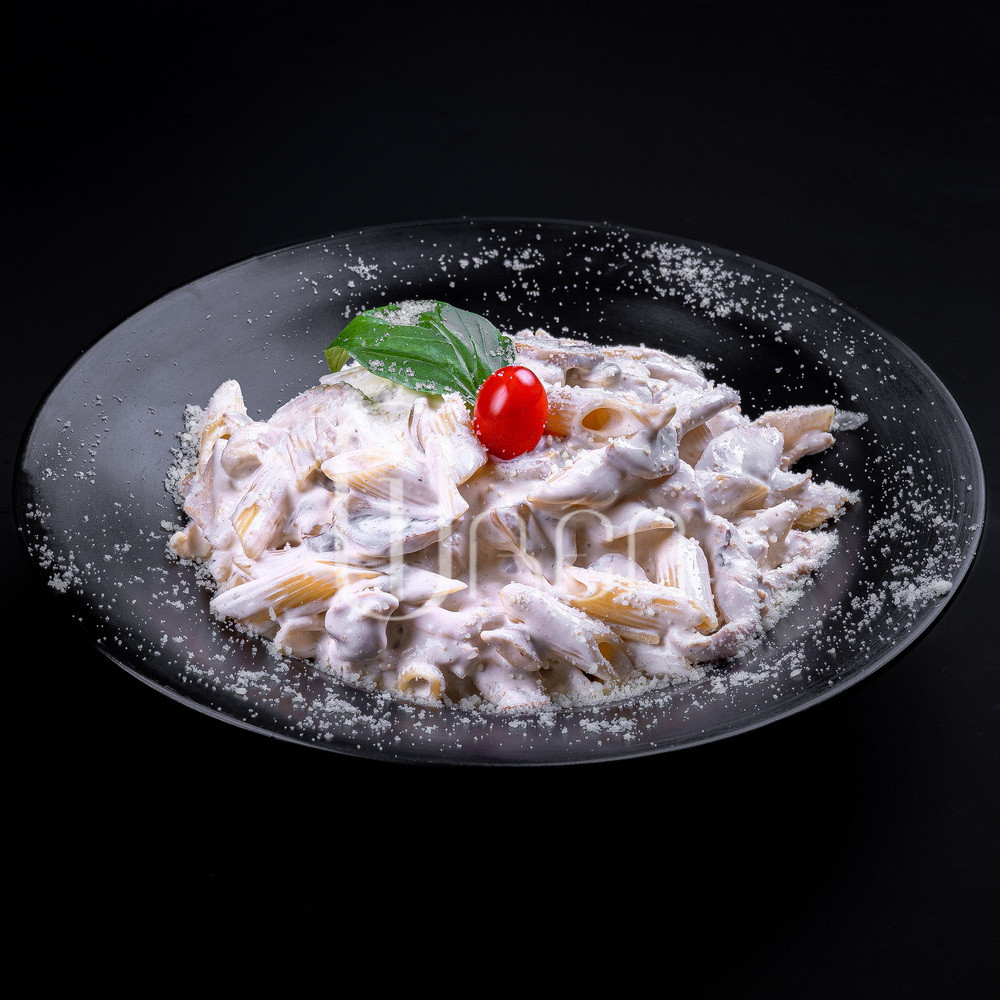 Iren-Cafe-Chicken-Alfredo